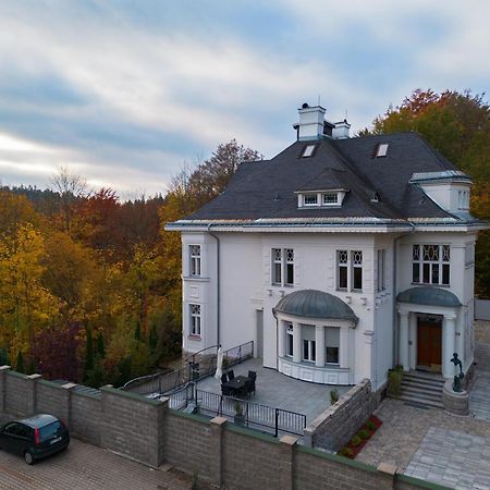 Ertlova Vila Jablonec nad Nisou Buitenkant foto